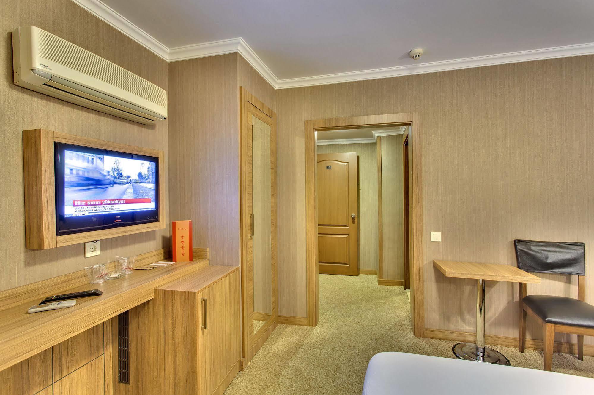 Antroyal Hotel Antalya Buitenkant foto